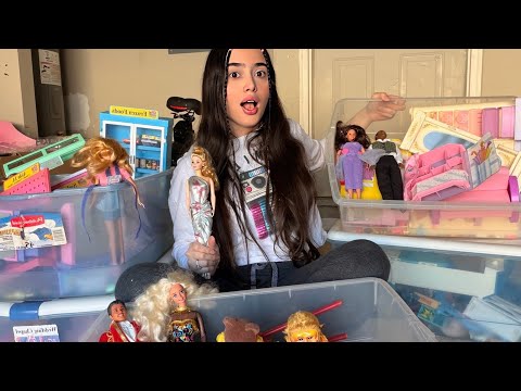 COMPRÉ UN LOTE DE JUGUETES ANTIGUOS DE BARBIE PORQUE EN MI INFANCIA NO PUDE ( no había nacido ) 
