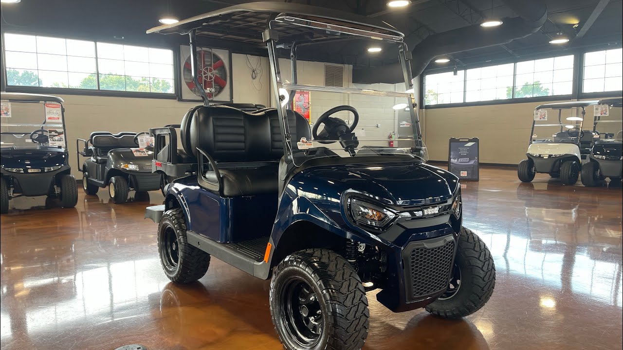 2027 E-Z-GO Liberty 4 X 13.5-hp Gas Powertrain Golf Car - Gas