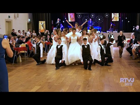 12. Reprezentační ples v Lednici zahájila dokonale secvičená polonéza