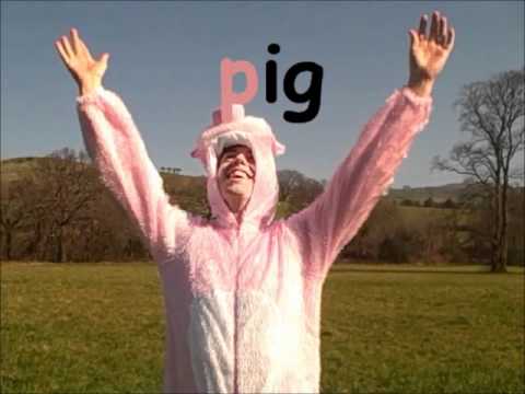 Big Pig Song with Everybody, girls, boys, altogether.wmv