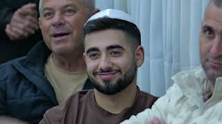 איך להביא אור ושמחה לחיים? 😄 הרב שניר גואטה בשיעור מחזק במיוחד עם סיפורים מדהימים (הרב שניר גואטה) - התמונה מוצגת ישירות מתוך אתר האינטרנט יוטיוב. זכויות היוצרים בתמונה שייכות ליוצרה. קישור קרדיט למקור התוכן נמצא בתוך דף הסרטון