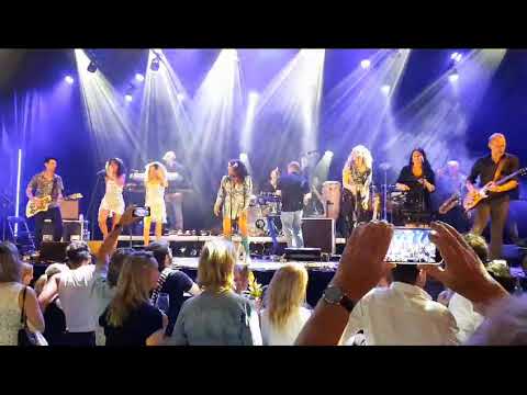 I Feel Love, Donna summer tribute band. 'Donna's hot stuff '