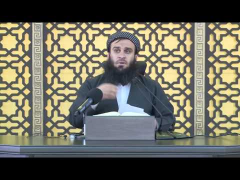 بە ڕۆژوو دەبێت و شەویش نەزەر دەكات و تەماشای زنجیرە دراماكان دەكات - مامۆستا علی خان