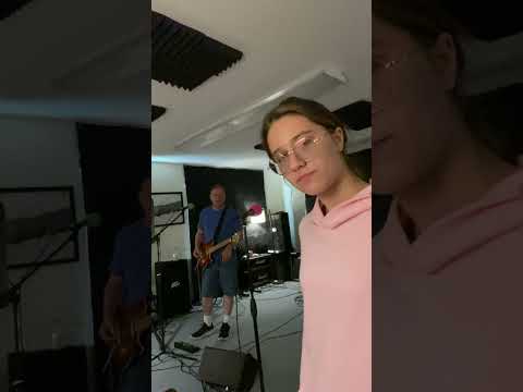 Promotional video thumbnail 3 for The Lollypops