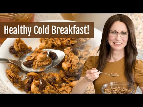 Delicious Chocolate Chip Peanut Butter Granola Recipe | Quick And Easy!