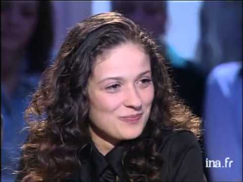 Interview Up and down de Raffaëla Anderson - Archive INA