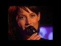 Jill Johnson Sjunger Kärleken är I Nyhetsmorgon 1998 Nyhetsmorgon TV4