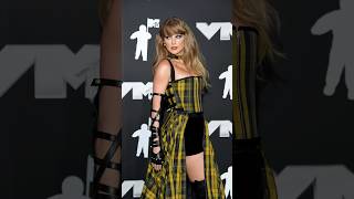 Taylor Swift Gives REPUTATION (TV) Vibes At MTV VMAs! 🐍🔥#vmas #taylorswift