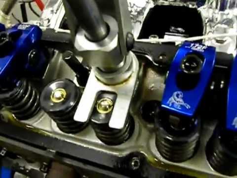 Changing valve springs