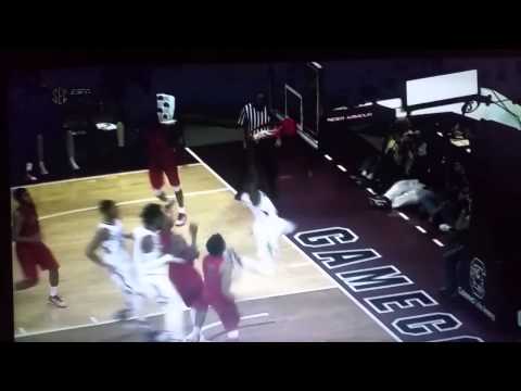 Jamal Gregory throws it down