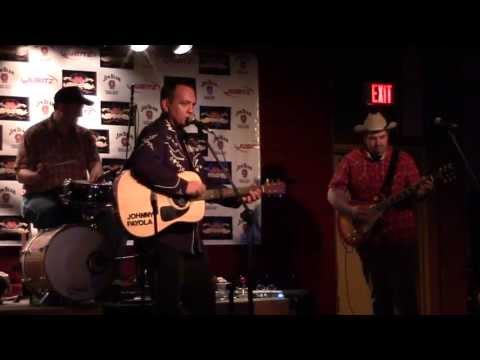Johnny Payola's Hayride performs Mama Tried 06 14 2013