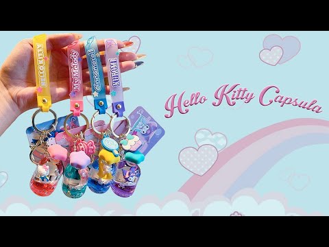 thumbnail video image 2 of Llavero Sanrio Hello Kitty Capsula Original, 2 of 4