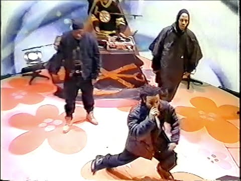 Gravediggaz - Bang your head live England 1995