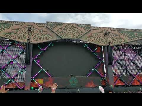 Leotrix intro live at Lost Lands Music Festival 2022