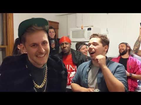 V-Rock Battle son coloc Host Freddy Gruesum