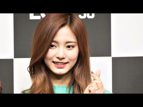 Twice Tzuyu Camera Focus to Tzuyu 171210