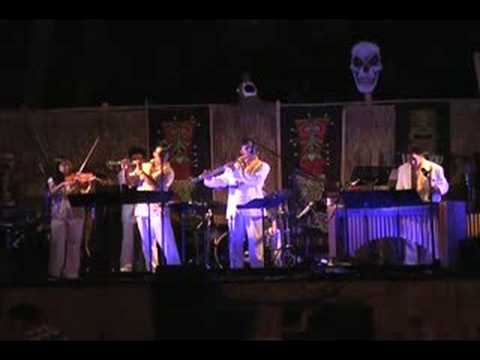 "Manong Cha-Cha" by WAITIKI at Tiki Oasis 2008