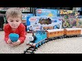 Lionel Thomas & Friends Ready-To-Play Train Set (Unboxing, Build, Play)