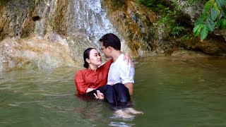 Jack Holds Tử Tiên in His Arms — A Moment When All Pain Is Left Behind