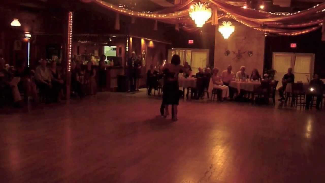 Milonga - Luna Palacios y Guillermo Cerneaz