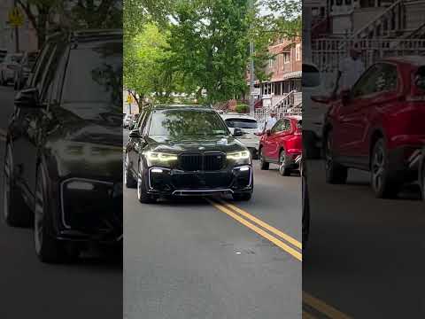Thumbnail for Bmw X7 M50i cold air intake and exterior ambient lighting accelerates by BMW X7