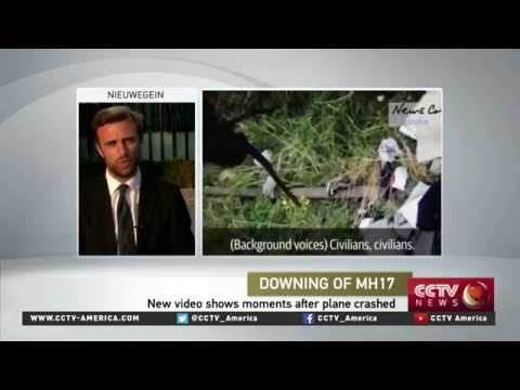 New video emerges from MH17 crash site
