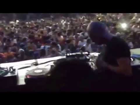 Marco Carola plays "Simone Marmellosi - Starting Over" @ Club La Hebraica (Lima, Perù)