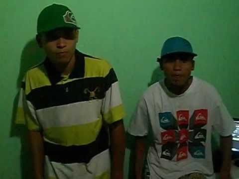 MC TOM & JB - NA NOSSA DISPOSIÇAO  (Prèvia)