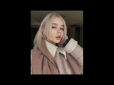 Javan Kane - Off-White Fit