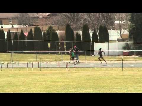 Girls 400m Dash Heat 3 - Metamora Invitational 2013