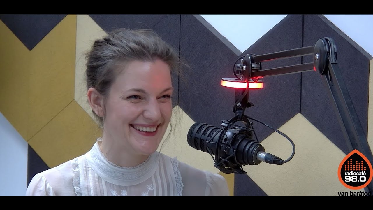 Radnay Csilla: "Mi, színészek nem vagyunk épp a társadalom legmebecsültebb tagjai"