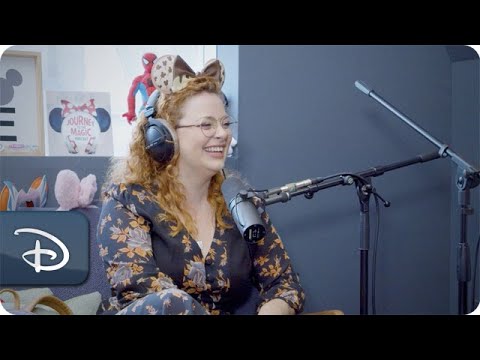 Journey to the Magic Podcast - Series 3, Episode 5: Carrie Hope Fletcher