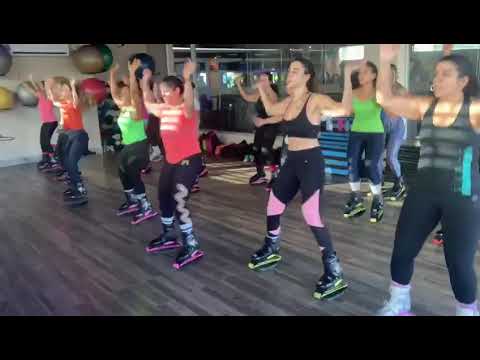 TOMA - Mateus Carrilho, Tainá Costa (Kangoo Dance)