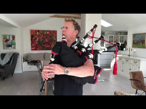 I See Mull. Duncan MacRae bagpipes SL10