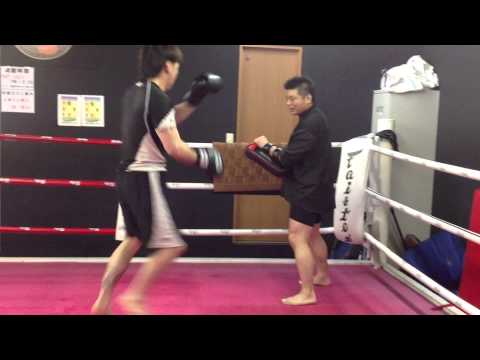 「総合格闘技 参武会」　打撃練習