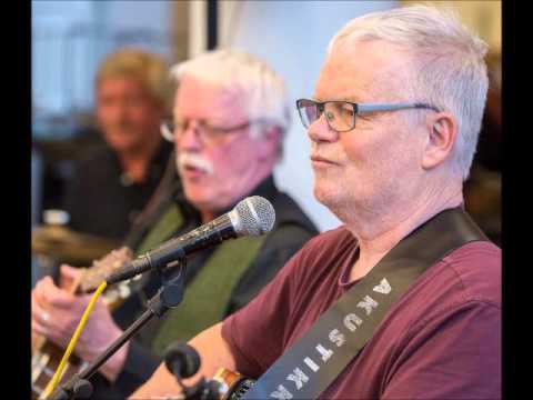 Du lille svale  -  med tekster  -  Søren Sidevinds Spillemænd