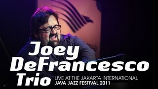 Joey DeFrancesco Trio 