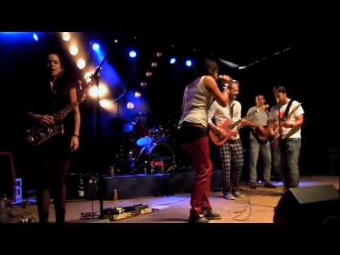 Stan Or Itchy - A Curse (Live @ Out In The Gurin 2011)