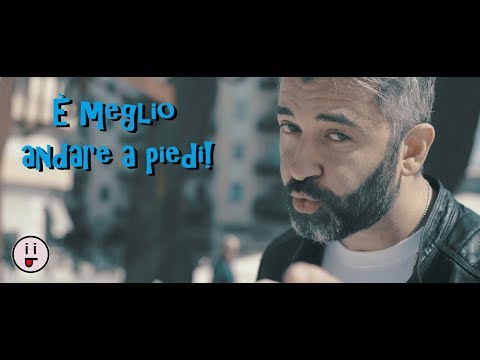 L'esercito del Selfie PARODIA COSENTINA (È meglio andare a piedi)