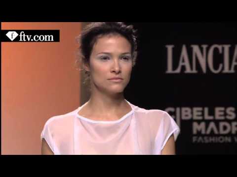 MADRID FW S/S 2011 - DIANA DORADO