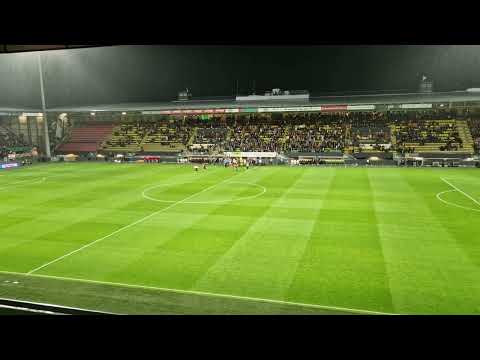 Fortuna Sittard - Utrecht 0-0 the players are entering the Fortuna Sittard Stadion 28.10.2023