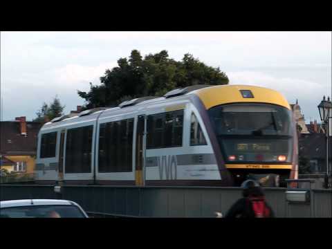 VT 642 846 der Städtebahn Sachsen bei Überfahrt Stadtbrücke Pirna