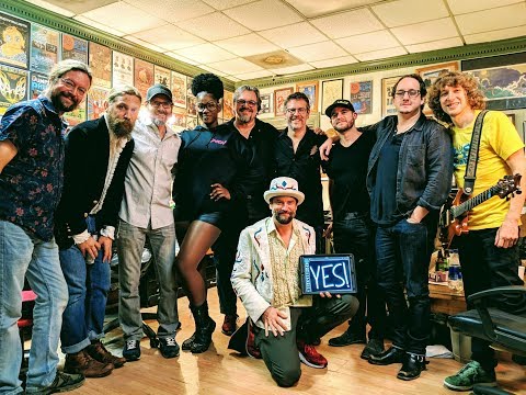 Play Video Youtube Video