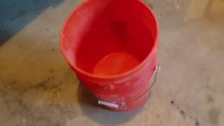 How to separate buckets that are stuck together. Super easy.
