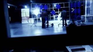 EL GARCI OS DESEA FELIZ NAVIDAD