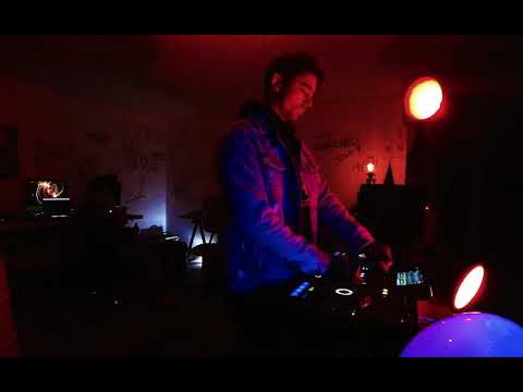 César Nardini @ DOGGHAÜZ RELEASE PARTY