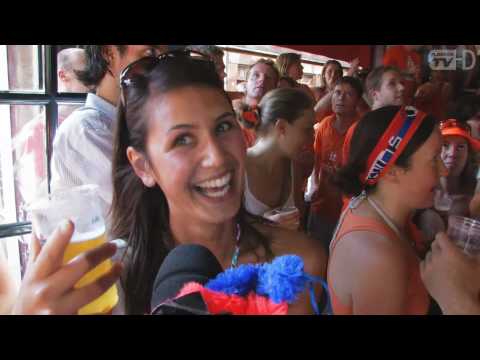 Flabber TV - De sfeer tijdens Nederland - Brazilië