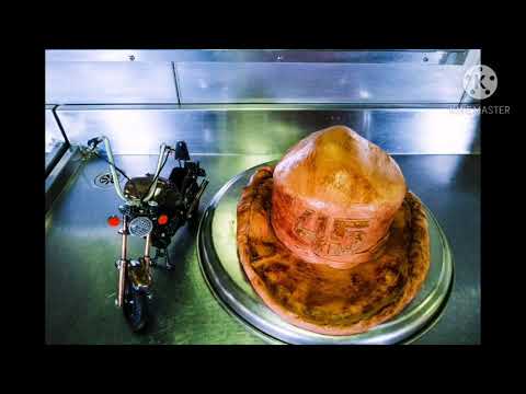 Here are my cakes,  bread and sandwiches! Recipes will be uploaded soon....