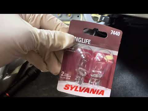 2013-2017 Honda accord breaklights bulb replacement