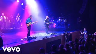Level 42 - Love Games (Sirens Tour Live 5.9.2015)